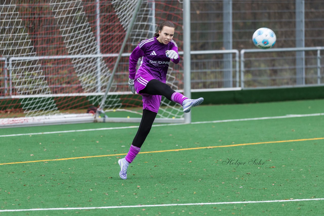 Bild 153 - wBJ VfL Pinneberg - Eimsbuettler TV2 : Ergebnis: 3:5